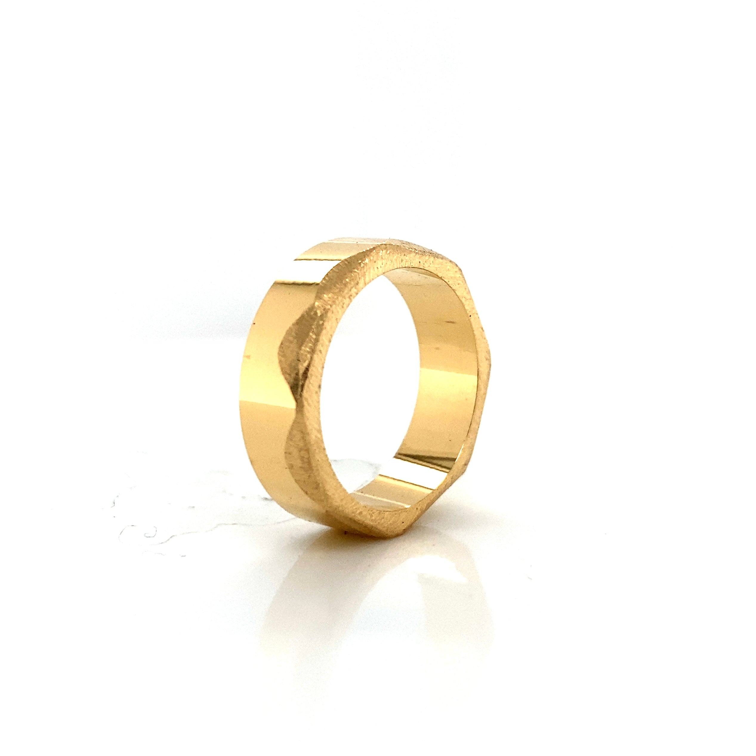 Vielsesringe, sæt No.12, Signetring, diamanter og bred herrering facetter