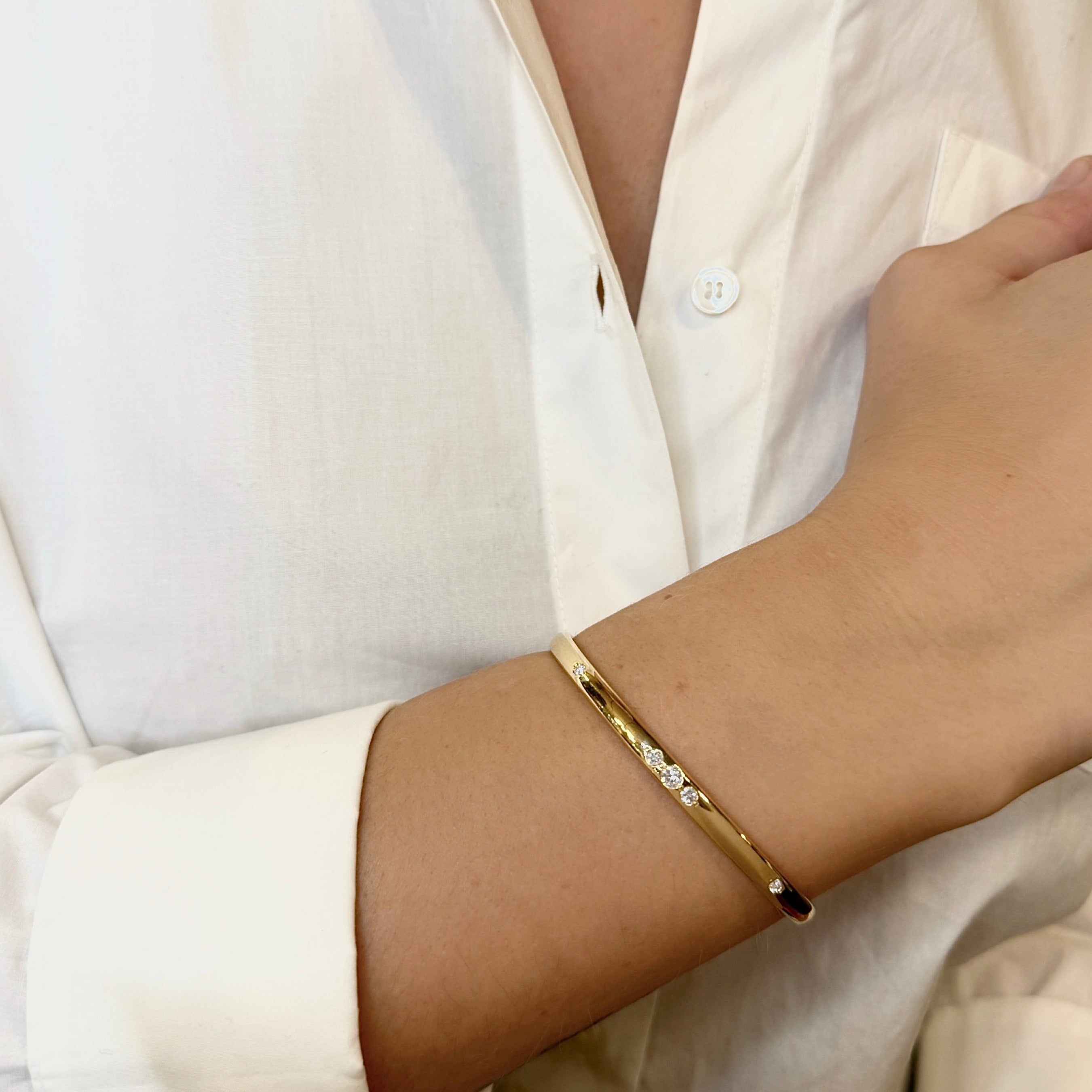 CHUNKY ARMBÅND I 18 KARAT GULD, OVALT, MED ETERNITY DIAMANTSÆTNING NO.2