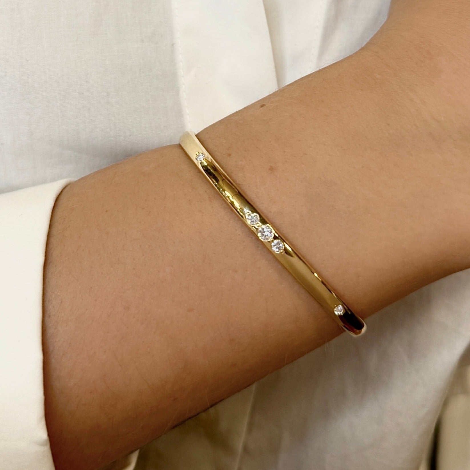 CHUNKY ARMBÅND I 18 KARAT GULD, OVALT, MED ETERNITY DIAMANTSÆTNING NO.2