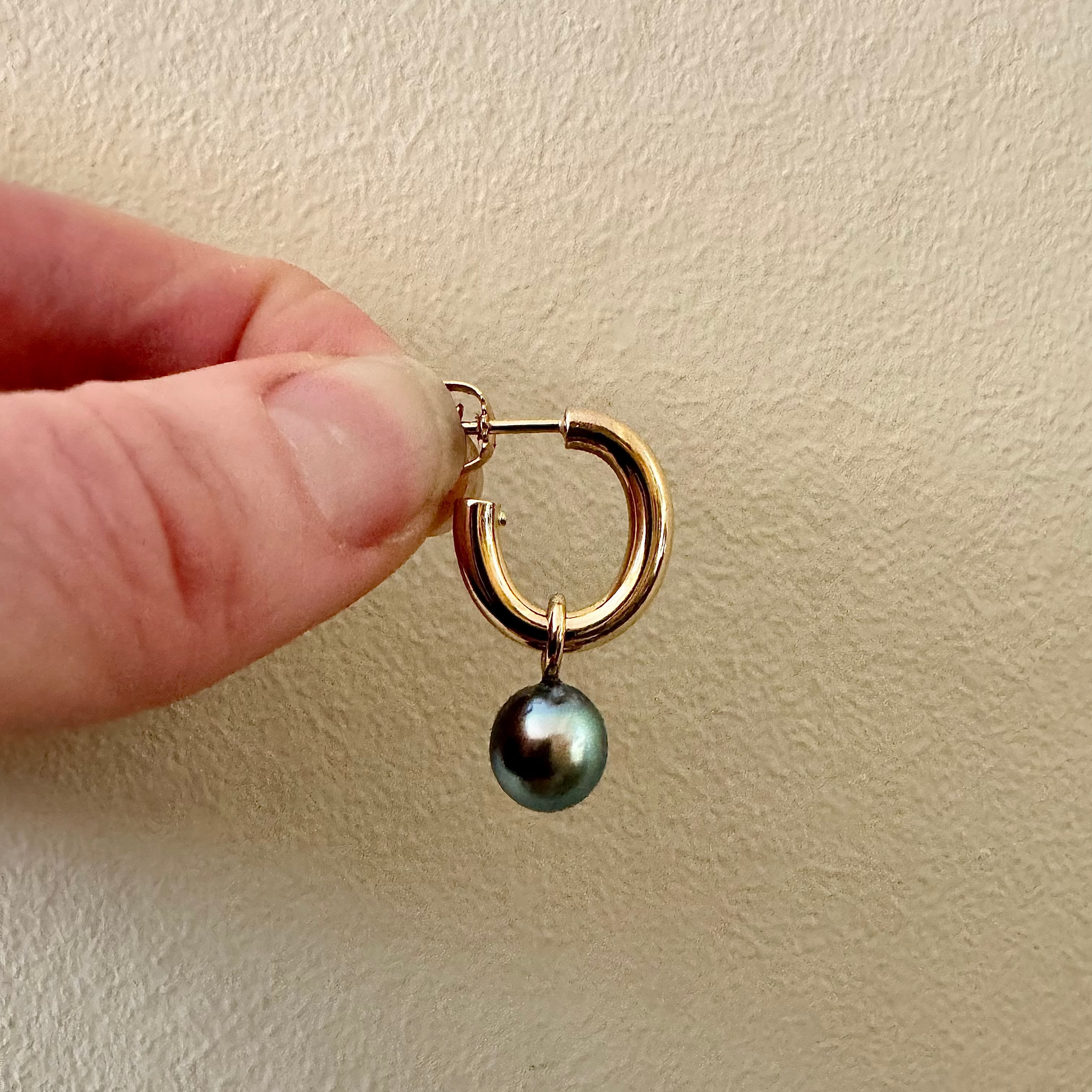 18 karat guld hoops med Tahitiperler, Guldsmed København