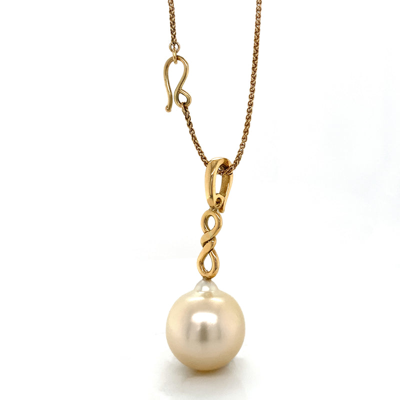 Halskæde med eternity vedhæng med stor gylden perle, No.2, unika