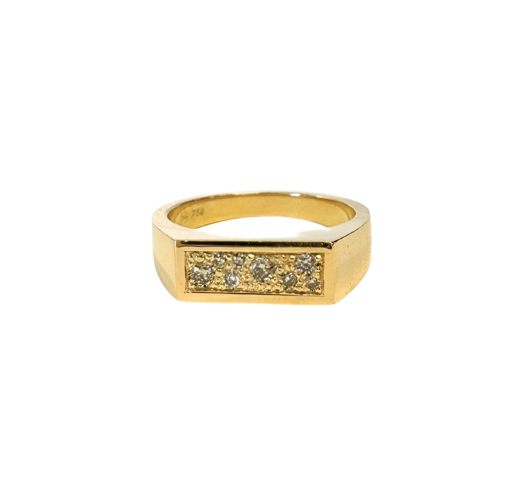 Square signet ring with white diamonds