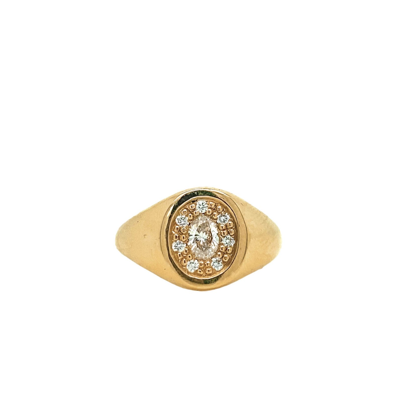 Oval signetring med oval diamant