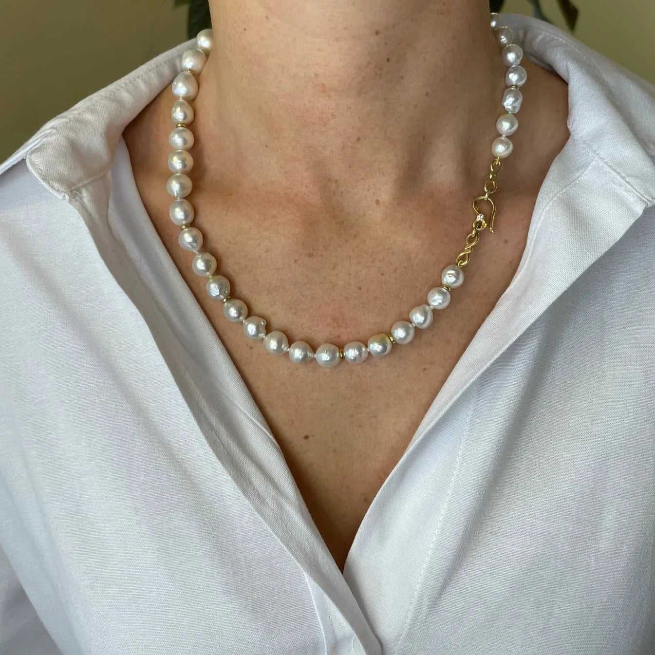Perlekæde med South Sea perler og Eternitiy lås med diamant, unika