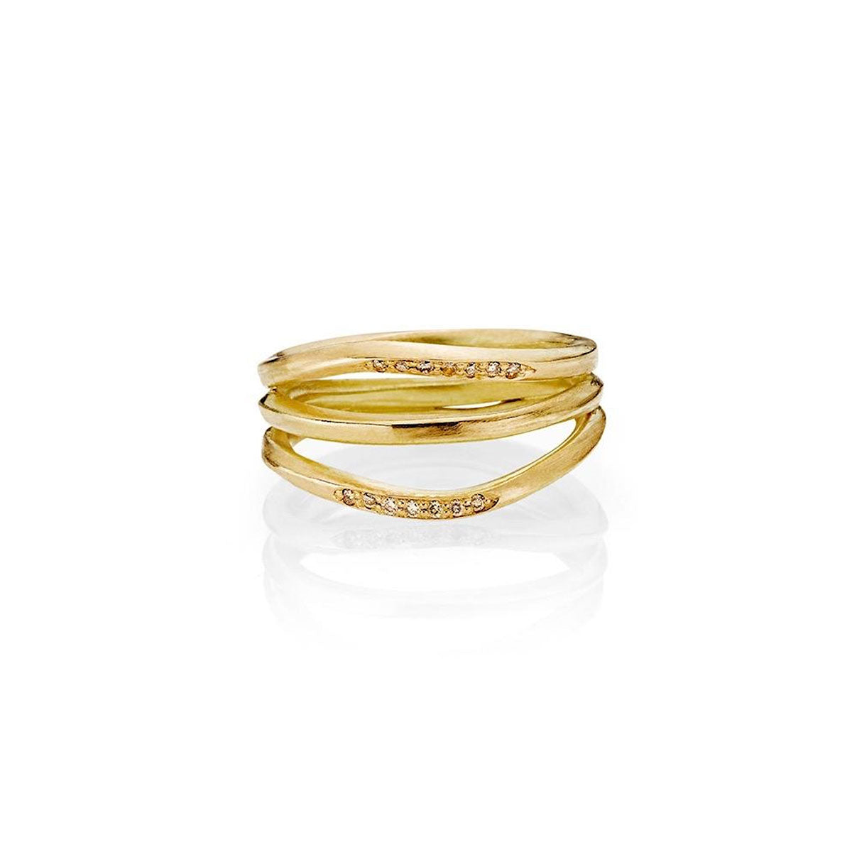 Ribbon ring, tredobbelt, med pavé diamanter