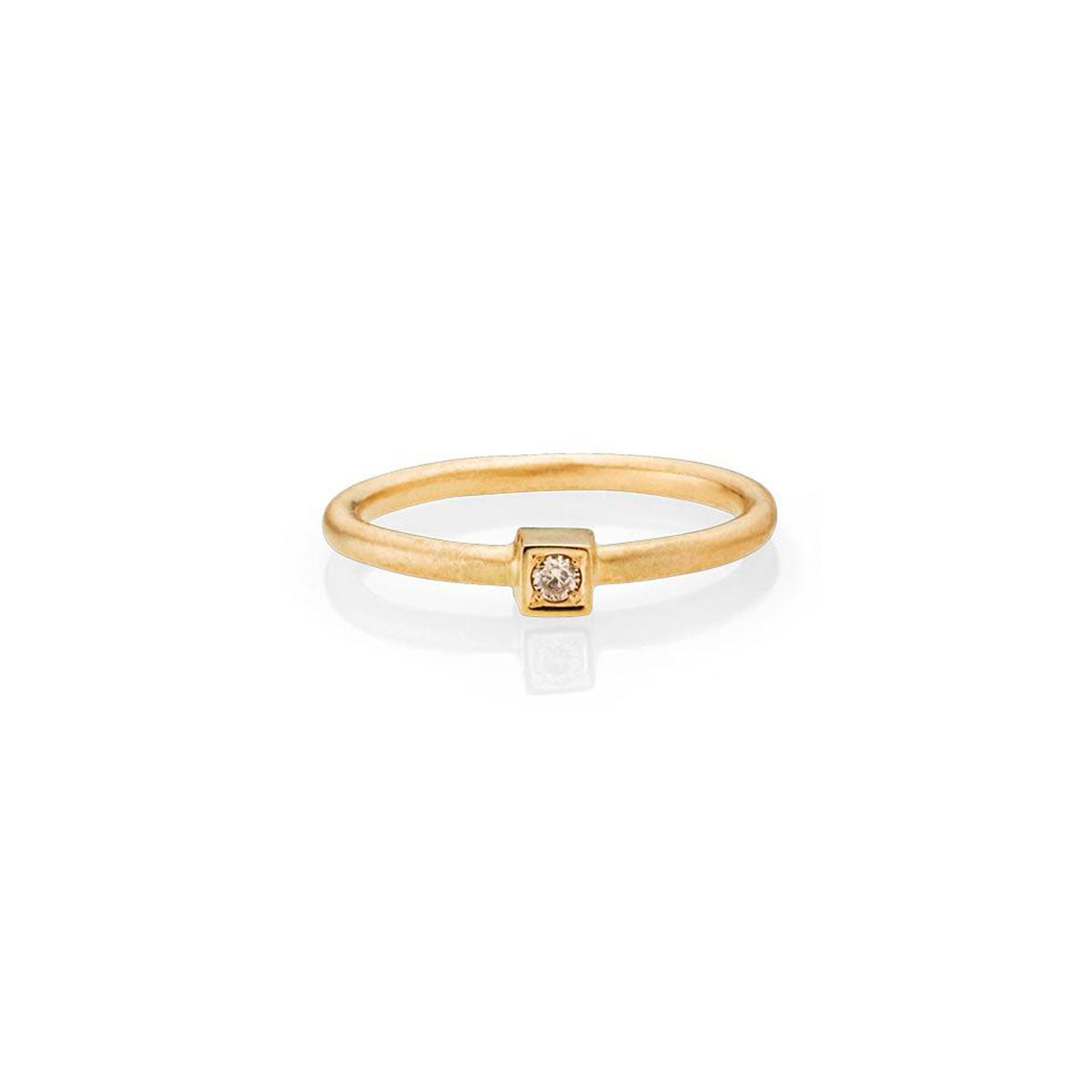 Square-set ring No.1, champagne diamond