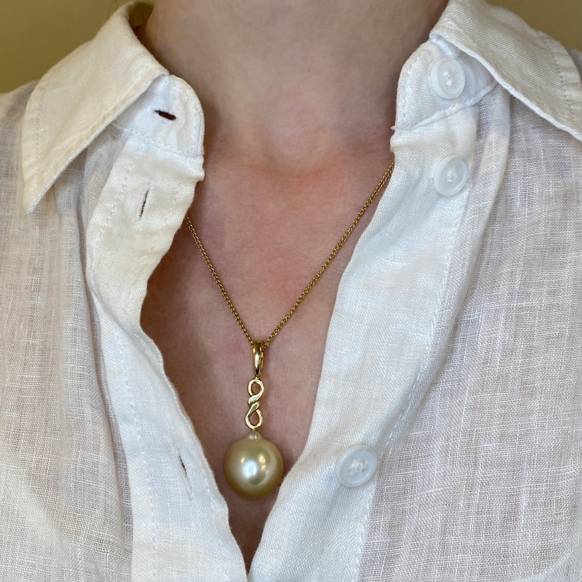 South Sea perle i eternity guldvedhæng