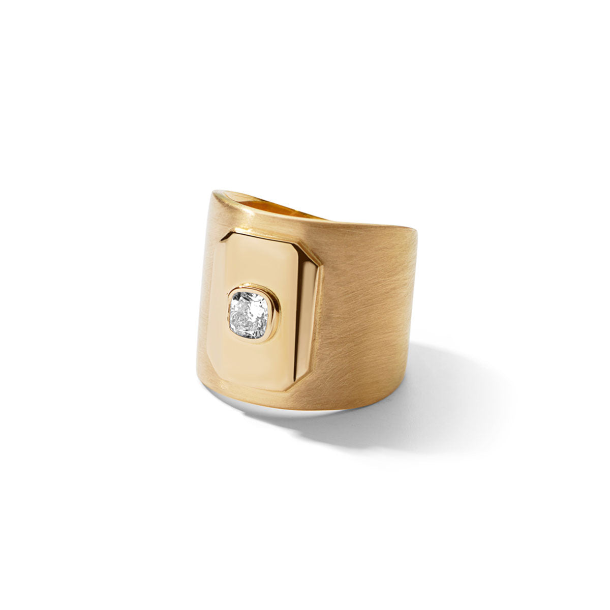 Square cigaretring med hvid cushion diamant, unika