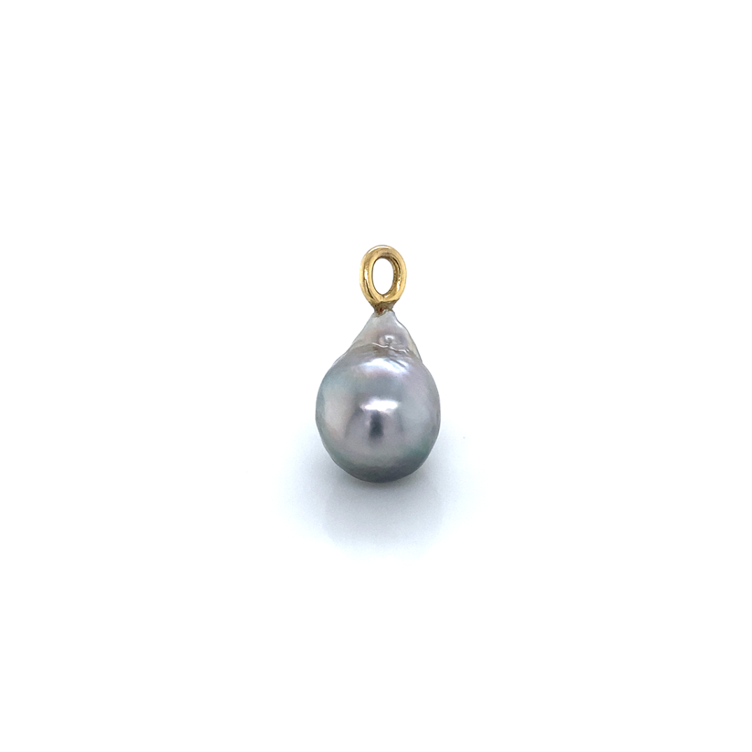 Pendant with baroque Tahitian pearl