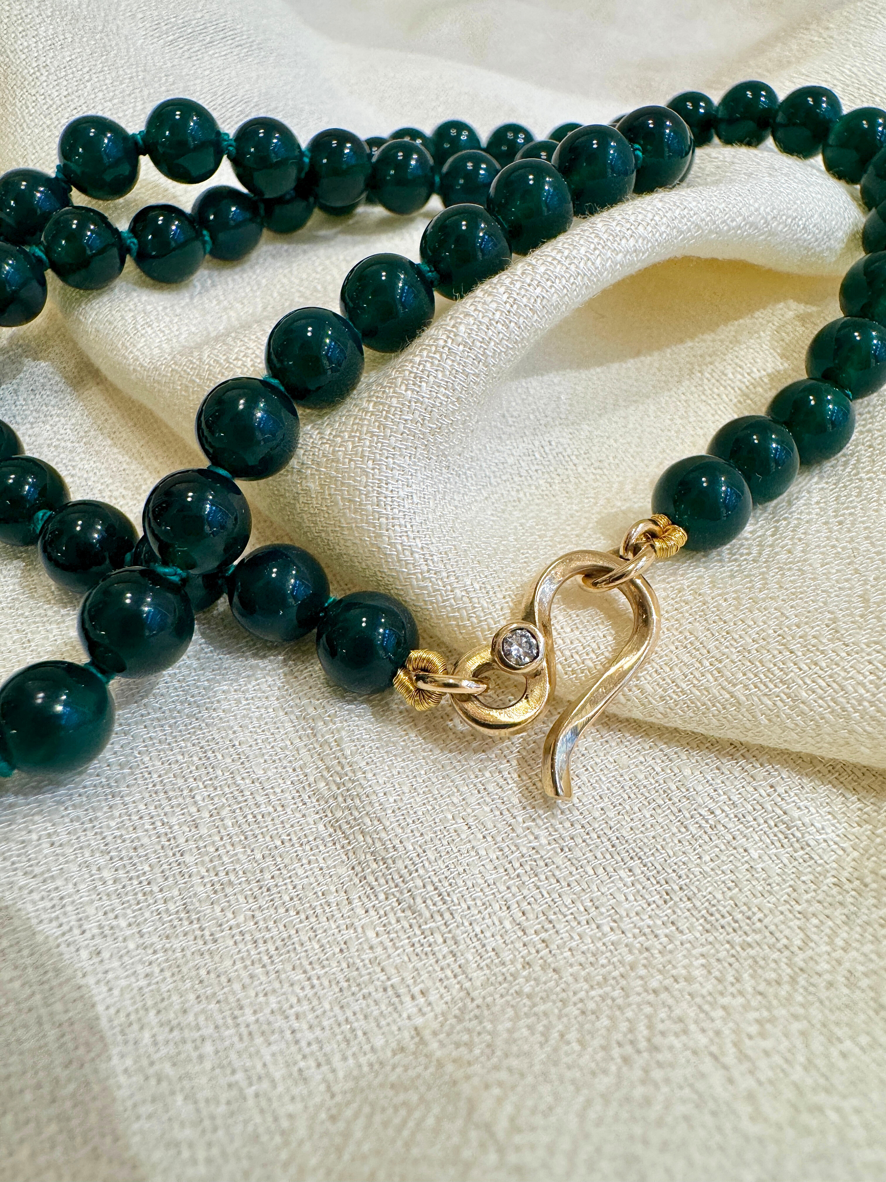 Grøn agatkæde m. lille ribbon lås