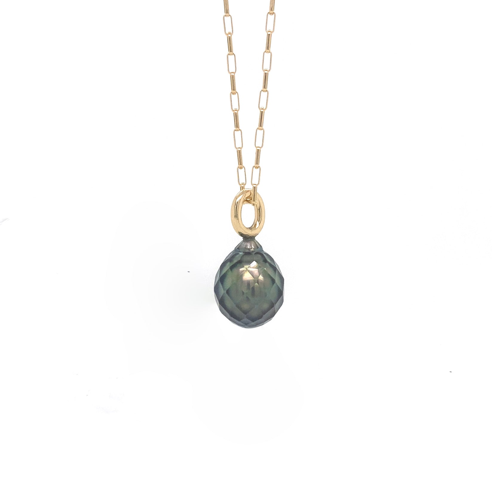 Pendant with dark faceted Tahitian pearl