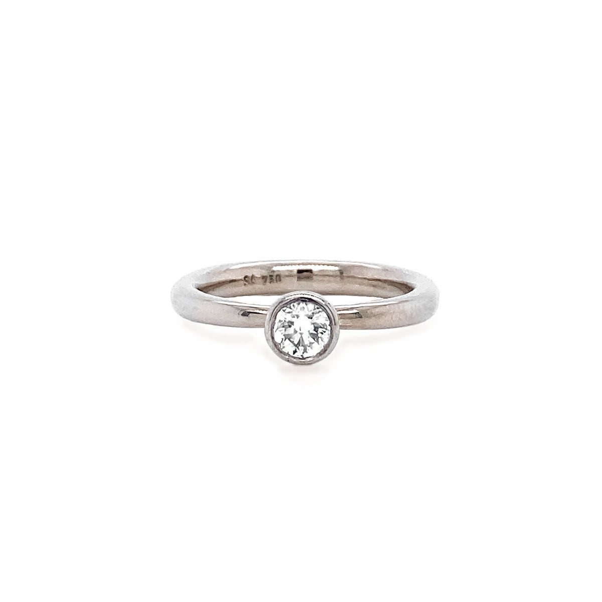 Ring in course with diamond ball, white gold